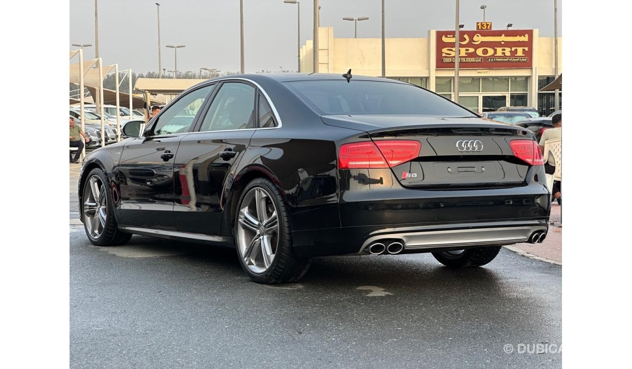 أودي S8 TFSI quattro