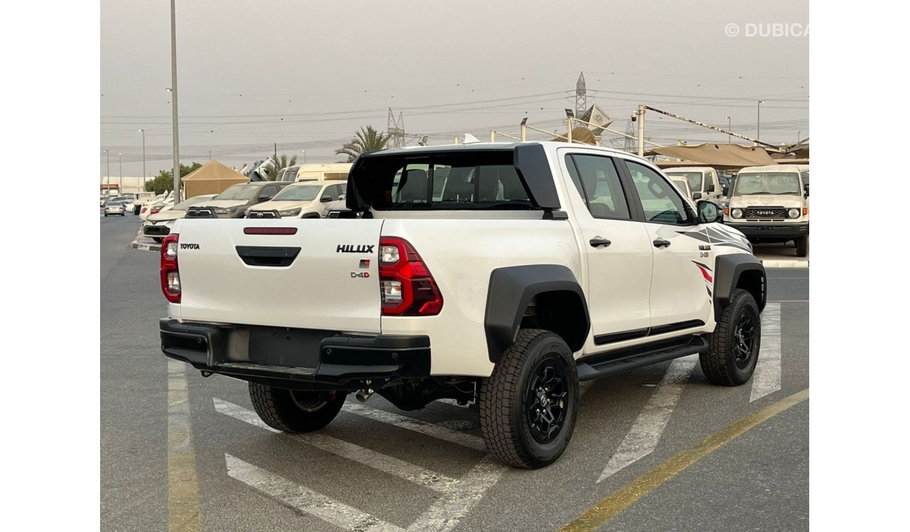 تويوتا هيلوكس HILUX GR 2.8L DIESEL WITH COMPRESSOR