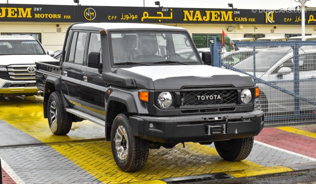 تويوتا لاند كروزر بيك آب 4.0L V6 Petrol Double Cabin A/T