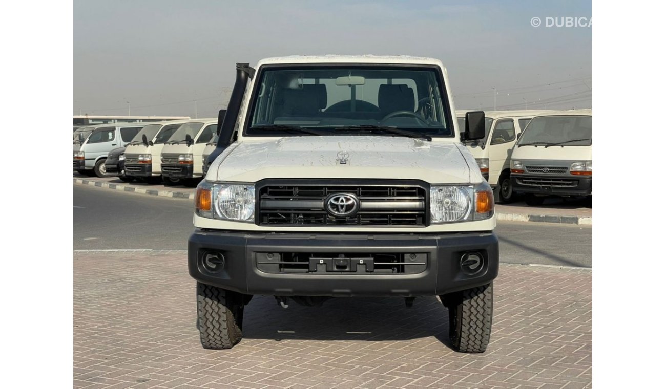 تويوتا لاند كروزر بيك آب LC79 DC PICKUP 4.2L DSL M/T