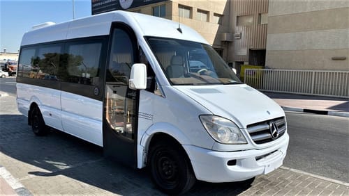 Mercedes-Benz Sprinter sprinter 18 passenger diesel with TV , chiller box