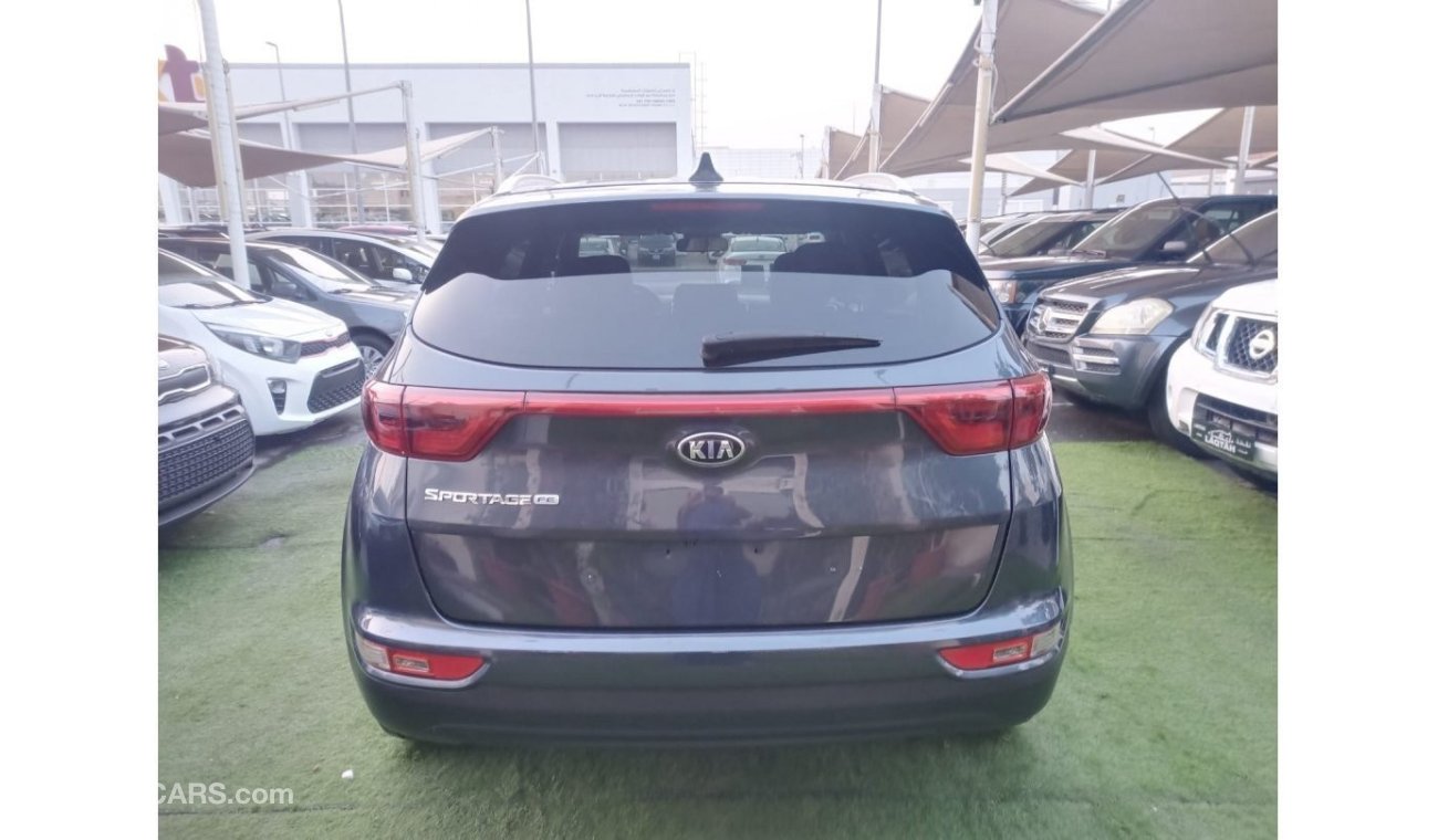 Kia Sportage Kia Sportage 2400 cc model 2018 cruise control alloy wheels sensors rear camera screen in excellent