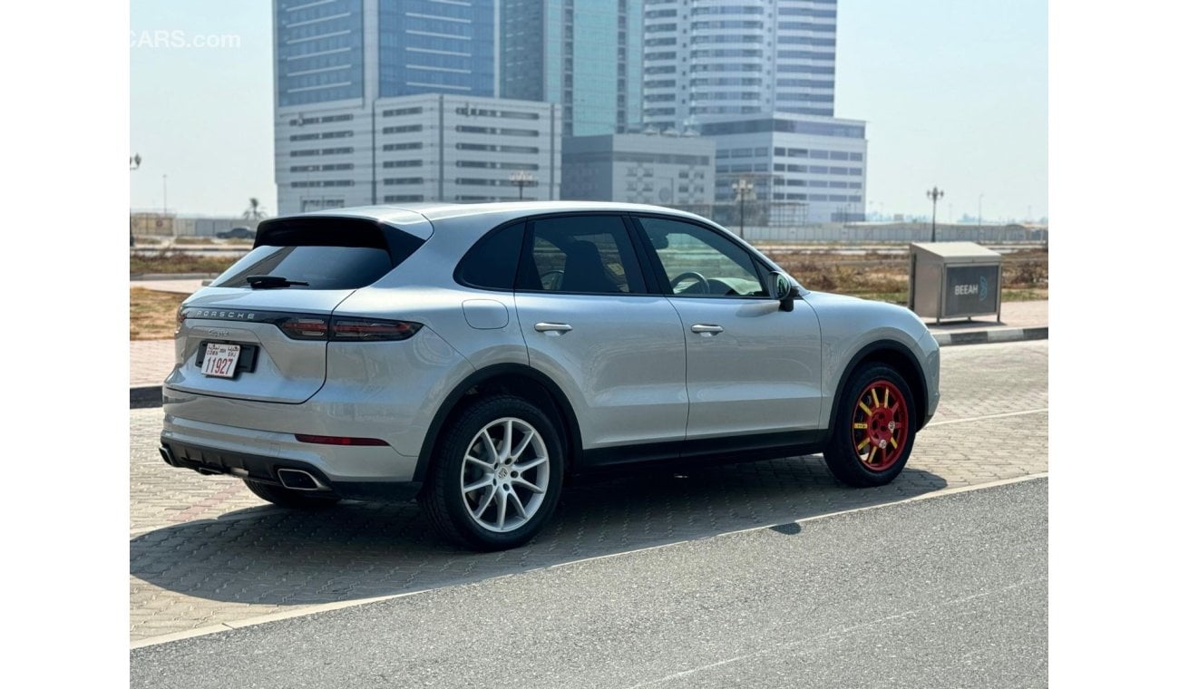 Porsche Cayenne English