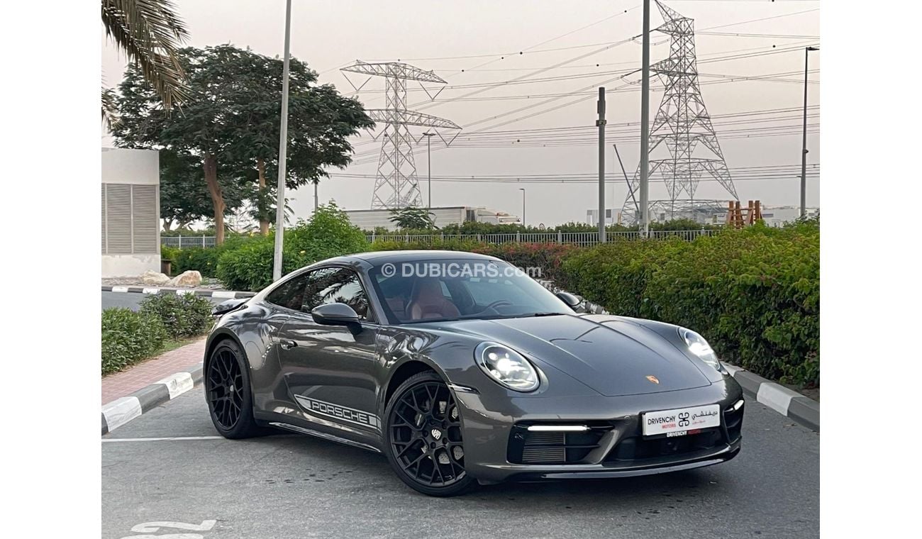 Porsche 911 Carrera 3.0L (444 HP) Coupe