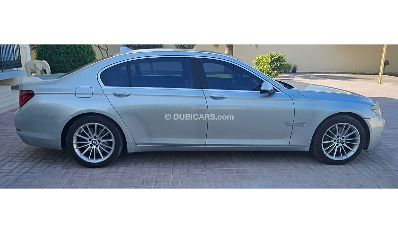 BMW 730Li Middle East Edition 4.0L