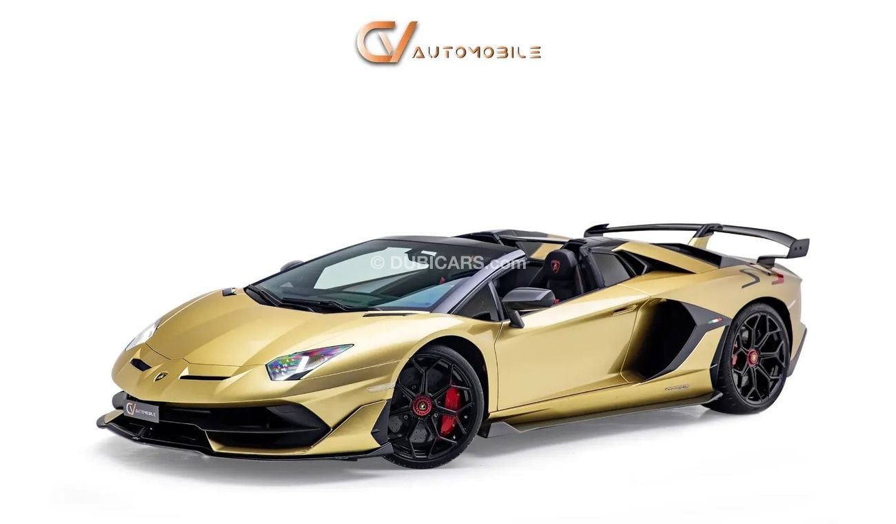 لامبورغيني أفينتادور LP770-4 SVJ Roadster - GCC Spec - With Warranty