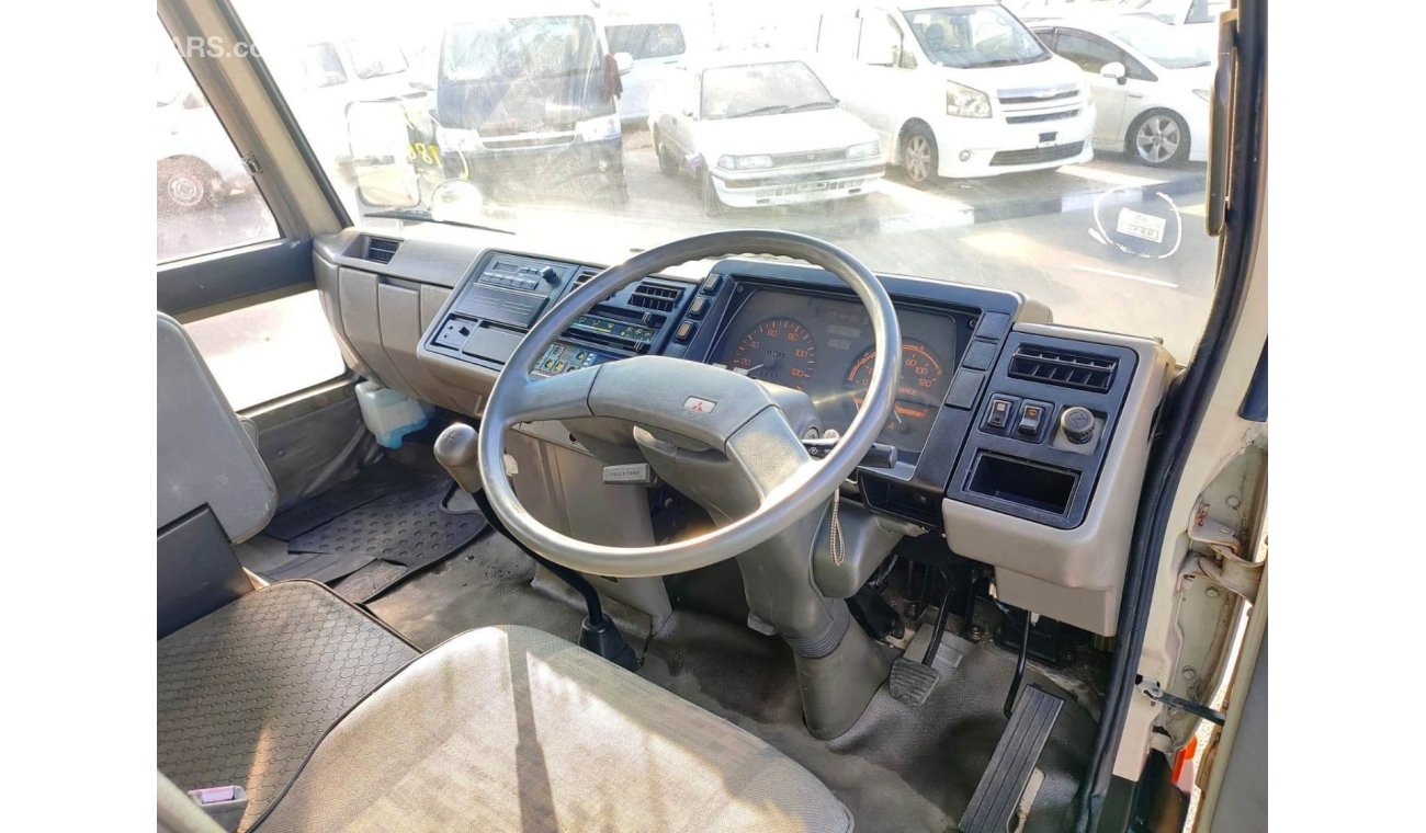 Mitsubishi Rosa BE437E-30441