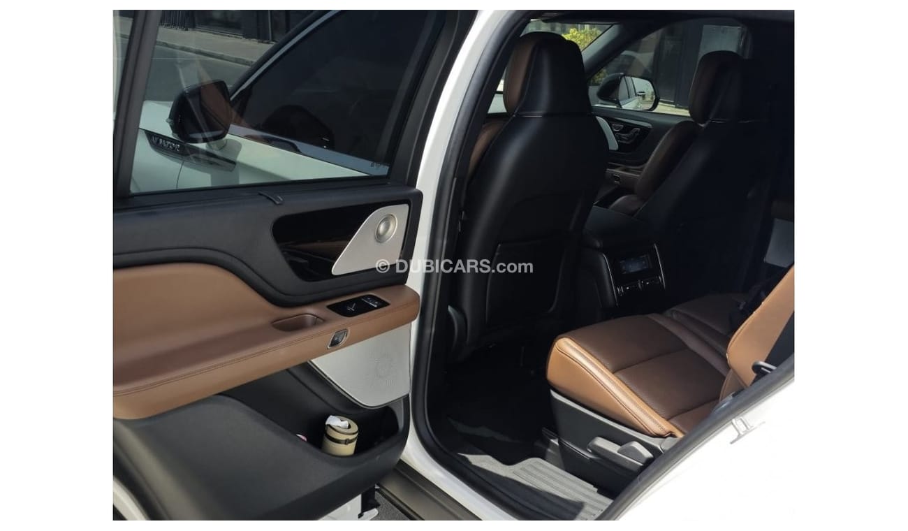 Lincoln Aviator 2023 - GCC - Fully Loaded - Under Warranty