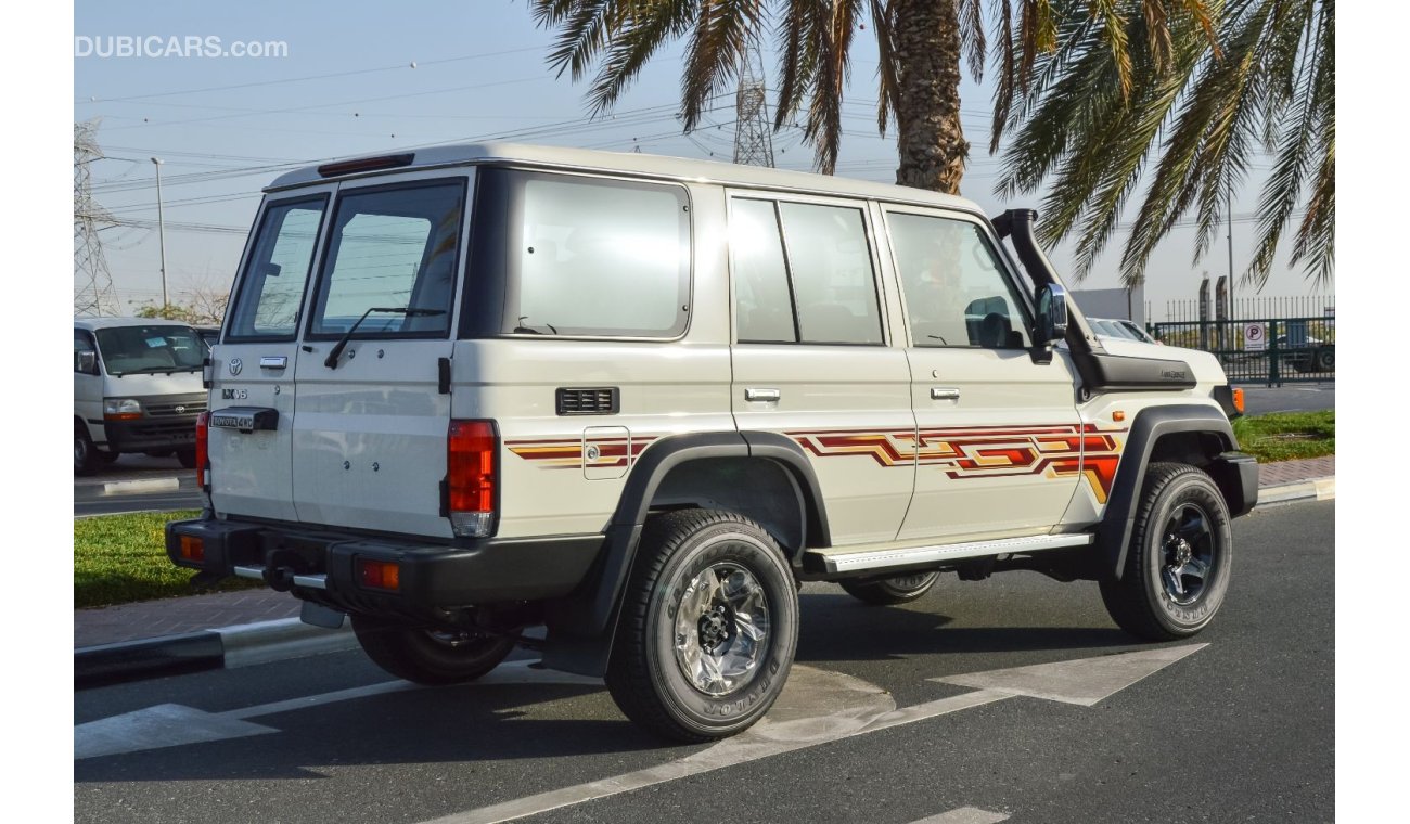 تويوتا لاند كروزر TOYOTA LAND CRUISER 76 4.0L V6 4WD MT 5DOOR SUV 2024