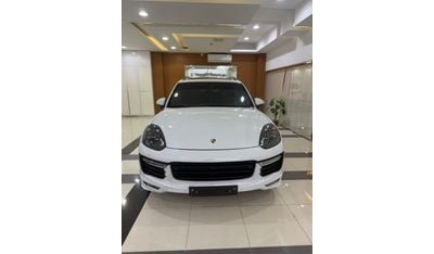 بورش كايان PORCSHE Cayenne GTS 3.6L Model 2016 full option GCC