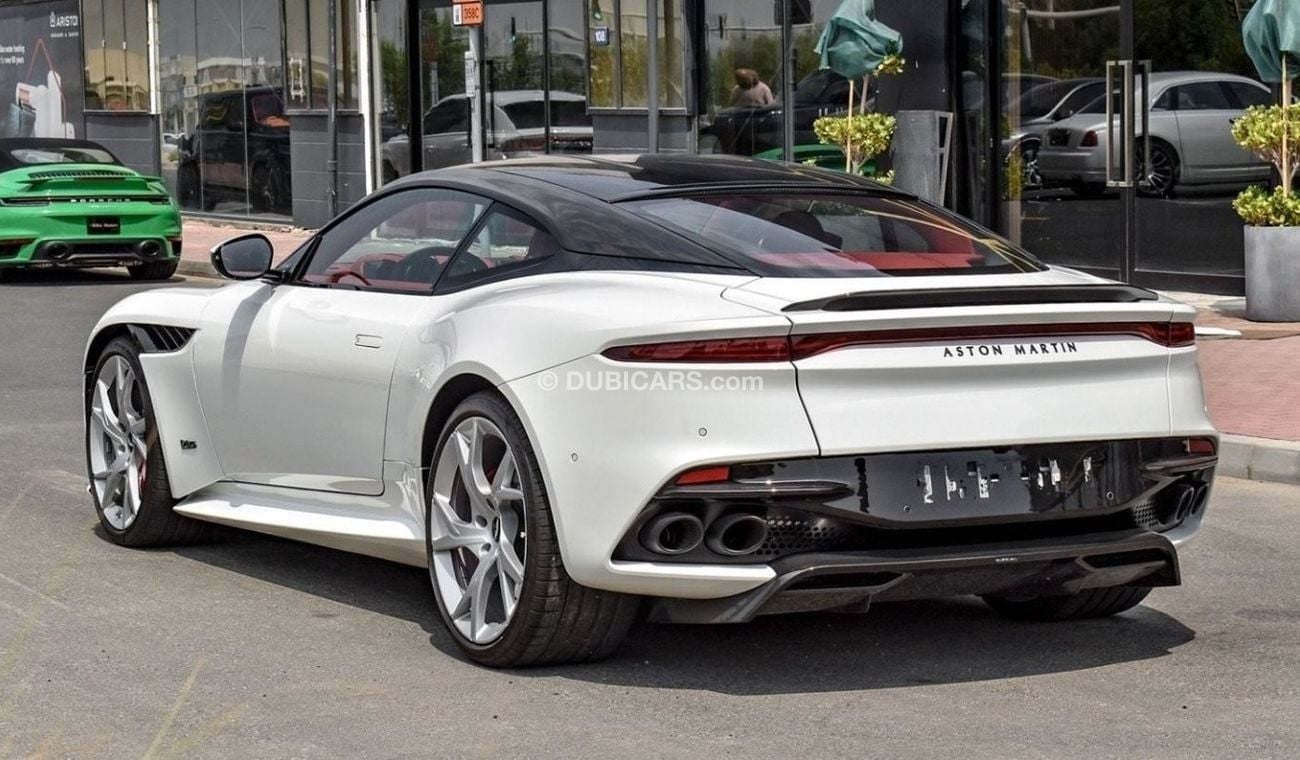 Aston Martin DBS Superleggera 2019 - Superleggra - GCC - 2700KMs Only - Under Warranty