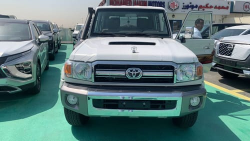 تويوتا لاند كروزر بيك آب 2023 Toyota Land Cruiser Pickup 4.5L V8 Diesel with difflock Manual Zero KM