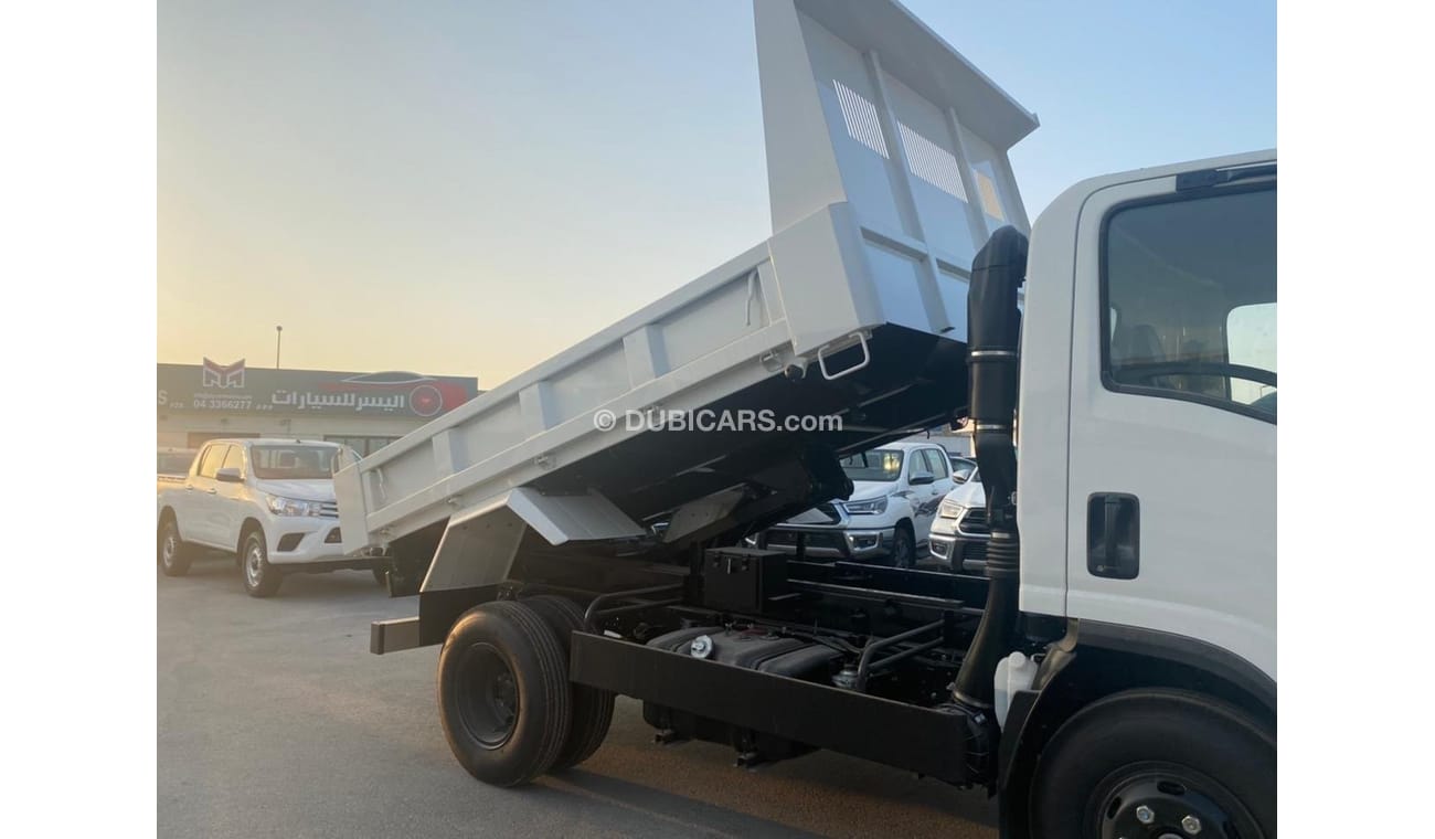 إيسوزو NPR Dump Truck 4 Ton