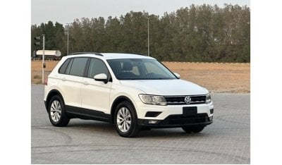 Volkswagen Tiguan SE MODEL 2018 GCC CAR PERFECT CONDITION INSIDE AND OUTSIDE