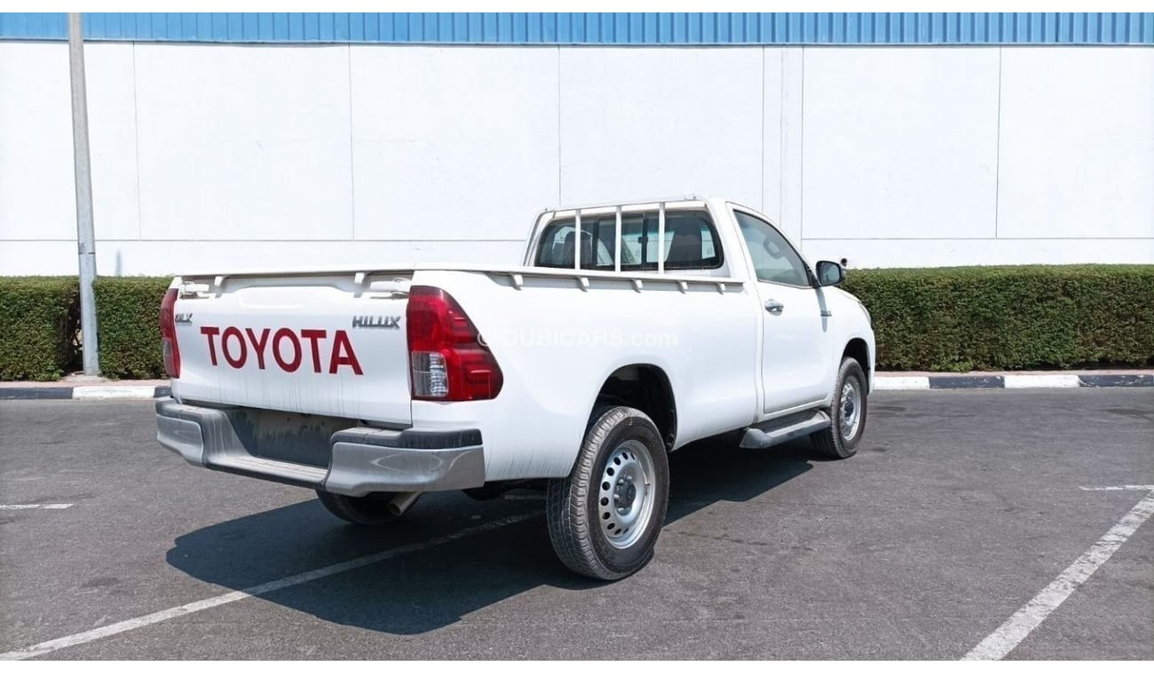 Toyota Hilux SINGLE CABIN DIESEL 2.4 LTR  MANUAL 4/4 POWER WINDOW CENTER LOCK WIHT REMOTE ,