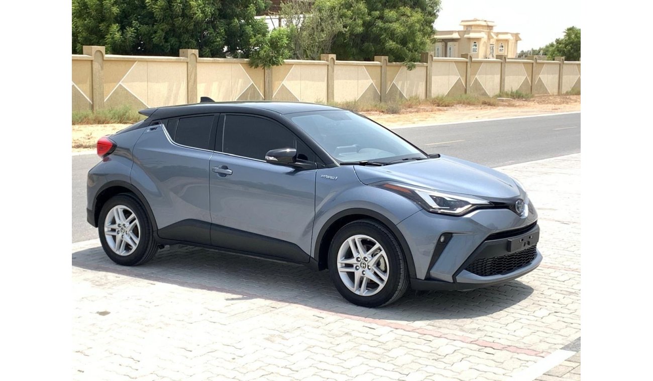 Toyota CHR Toyota C-HR Hybrid 2023 (1.8L) GCC Specs Full Option