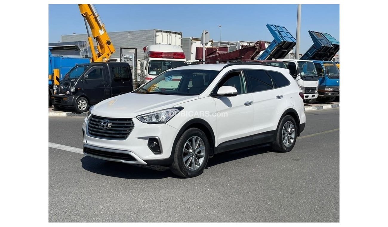 Hyundai Grand Santa Fe 7 setters HYUNDAI SANTA FE 2017 IMPORTED FROM USA VERY CLEAN CAR INSIDE AND OUTSIDE FOR MORE INFORMA