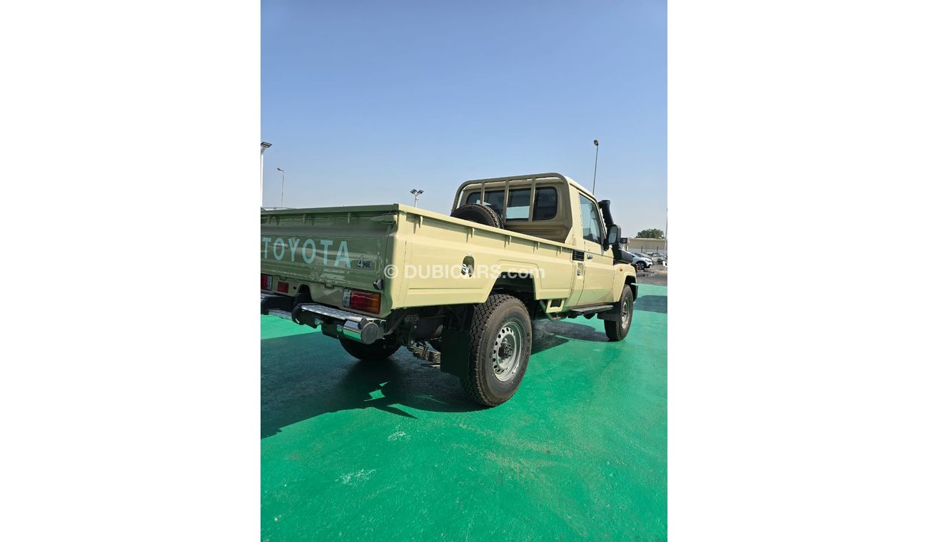 Toyota Land Cruiser Pick Up SINGLE CAB 4.0L PETROL A/T 2024 GCC