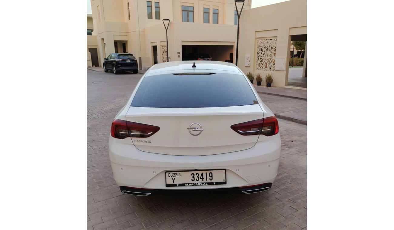 أوبل إنسيجنيا Elegance Plus 2.0 Turbo