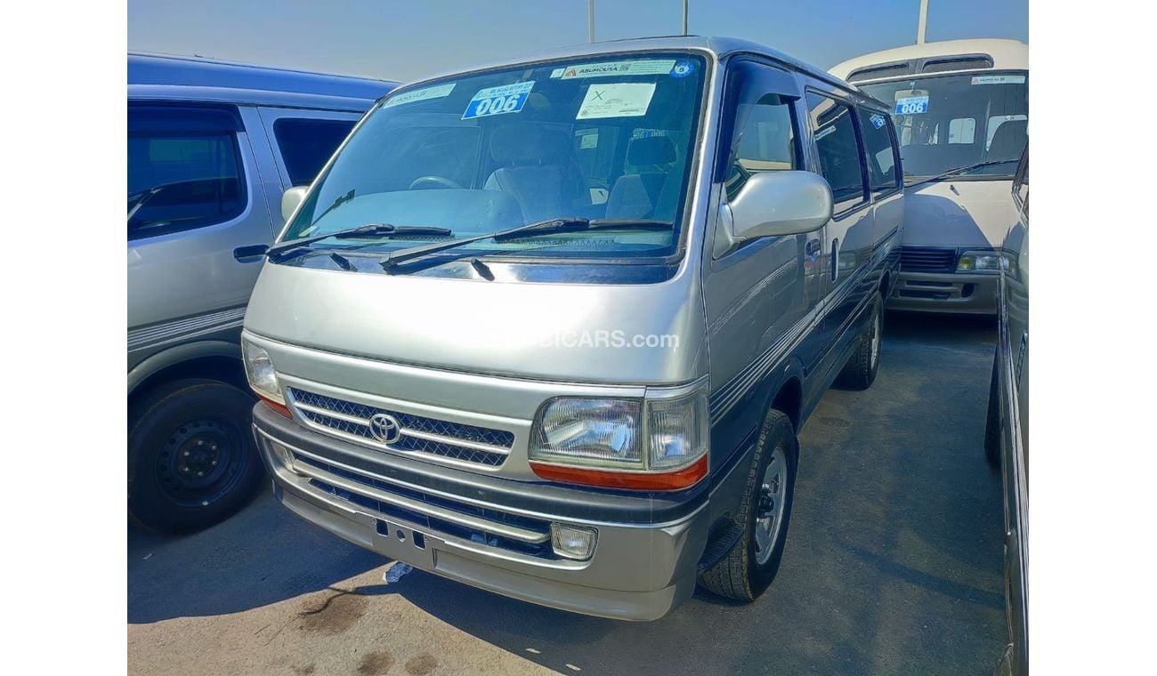 Toyota Hiace LH178-1011211 || SILVER/GRAY, 4DR, A/T, S/GL	DIESEL	266324	RHD	MANUAL