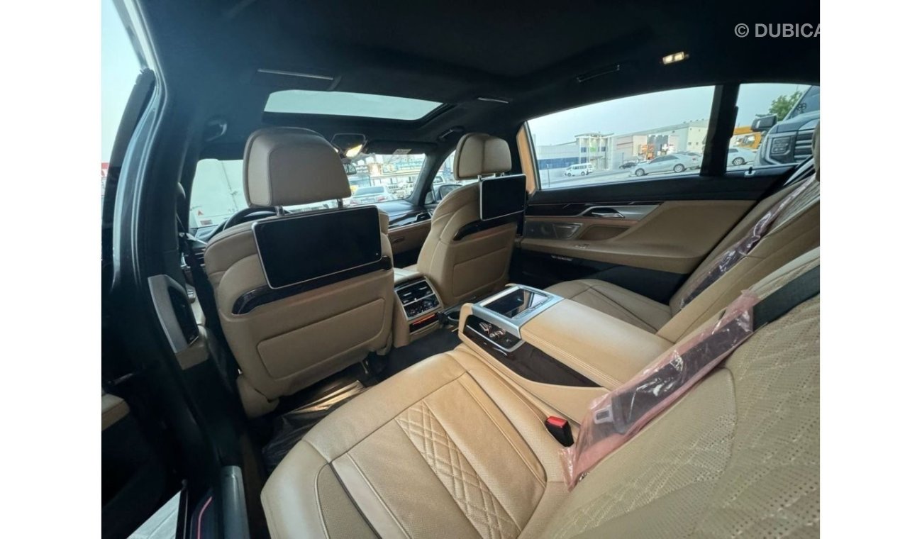 BMW 750Li Luxury Plus