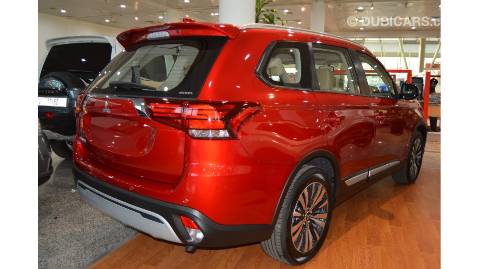 Mitsubishi Outlander 2.4 GLX 7 Seat for sale: AED 78,000 ...