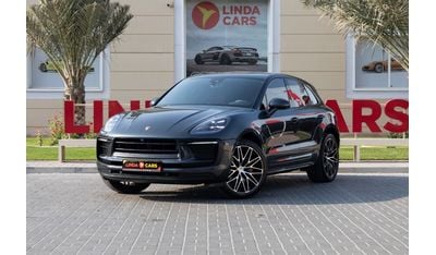 Porsche Macan Std 2.0L (252 HP) Porsche Macan 2023 GCC under Agency Warranty and Service Contract with Flexible Do