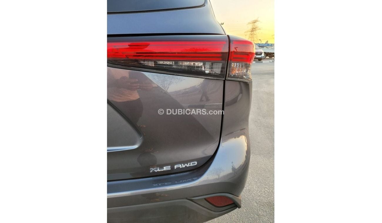 Toyota Highlander TOYOTA HIGHLANDER 2021 FULL OPTION