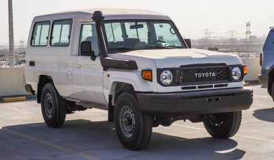 Toyota Land Cruiser Hard Top 4.0L V6  M/T