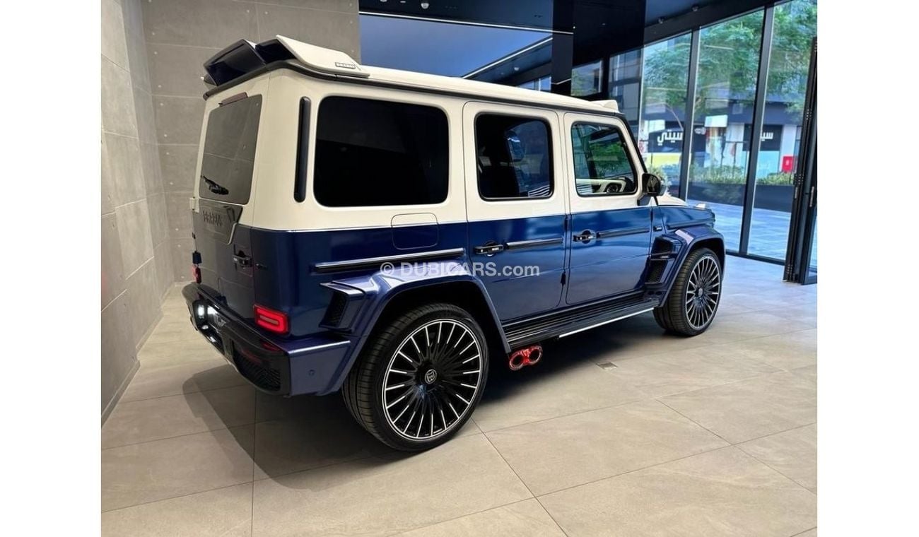 Mercedes-Benz G 63 AMG Premium + Mercedez-Benz G63 Brabus 700 Original Kit