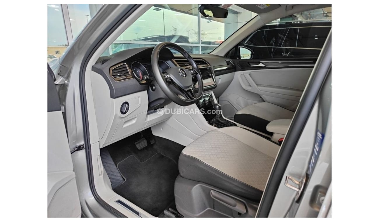 Volkswagen Tiguan AED 1,200 P.M | 2019 VOLKSWAGEN TIGUAN  SE 4MOTION  | 2.0 TSI | GCC | UNDER WARRANTY