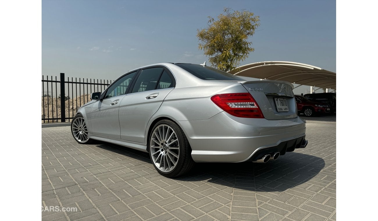 Mercedes-Benz C 300 C63 Body Kit