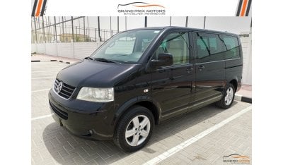 فولكس واجن ملتي فان Volkswagen Multivan Highline v6 3.2