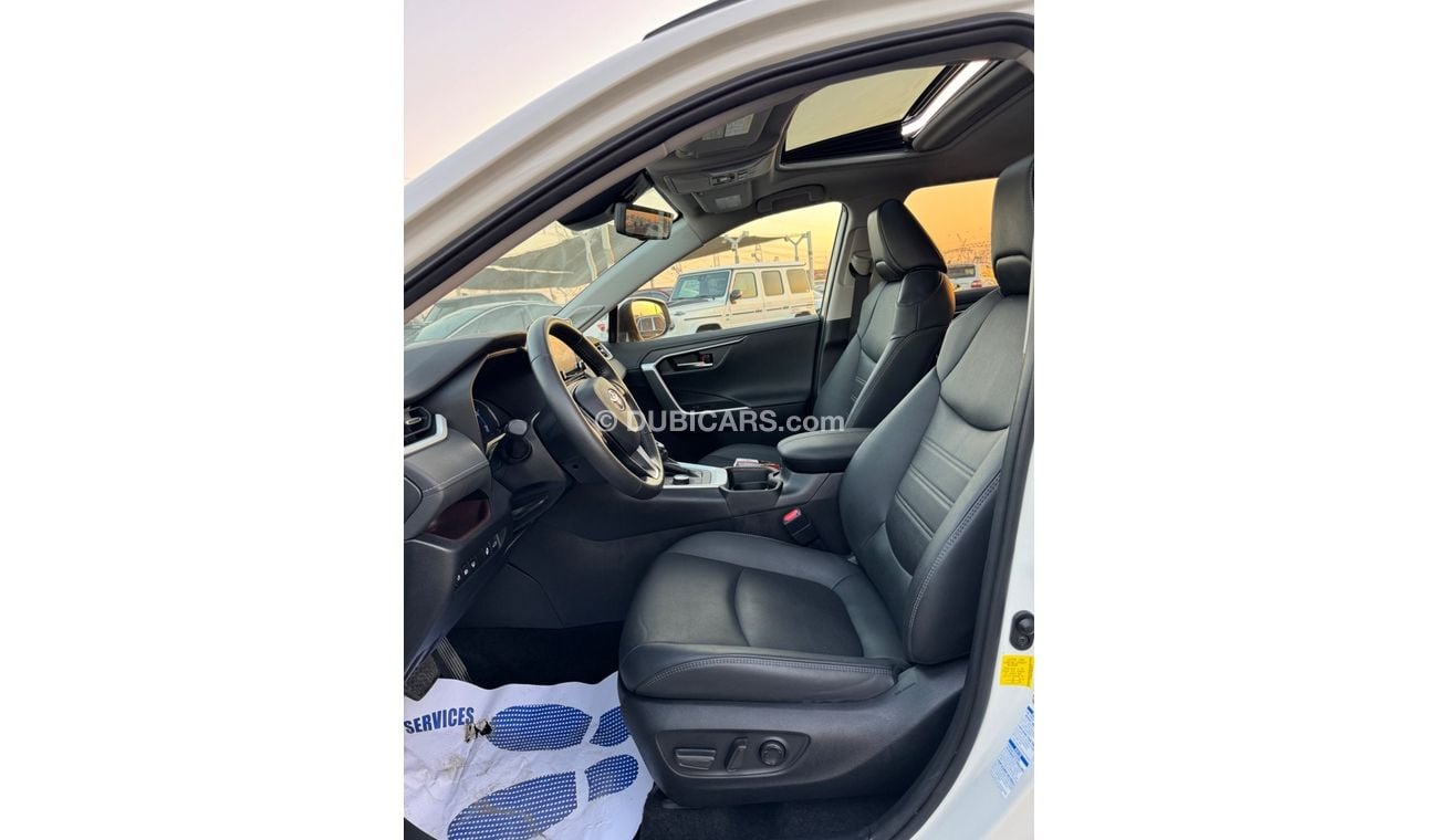 تويوتا راف ٤ XLE 2.5L 2021 LIMITED HYBRID PANORAMA USA SPEC