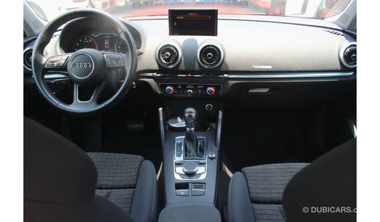 Audi A3 30 TFSI Basic