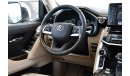 Toyota Land Cruiser Land Cruiser GXR 2024 whie/beige