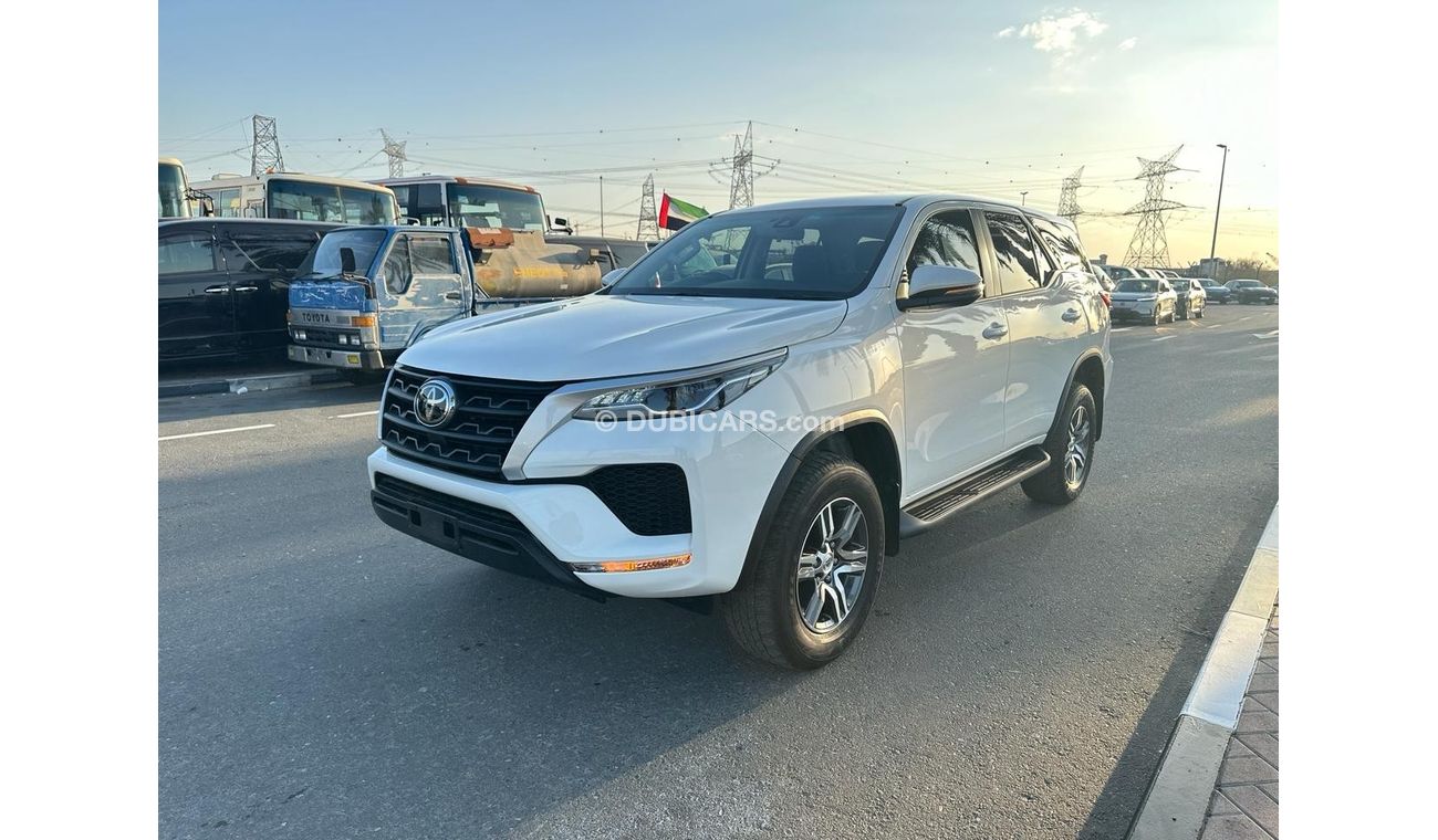 تويوتا فورتونر TOYOTA FORTUNER 2022 MODEL RHD.