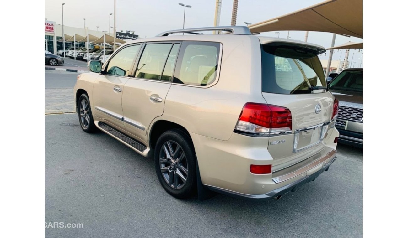 Lexus LX570