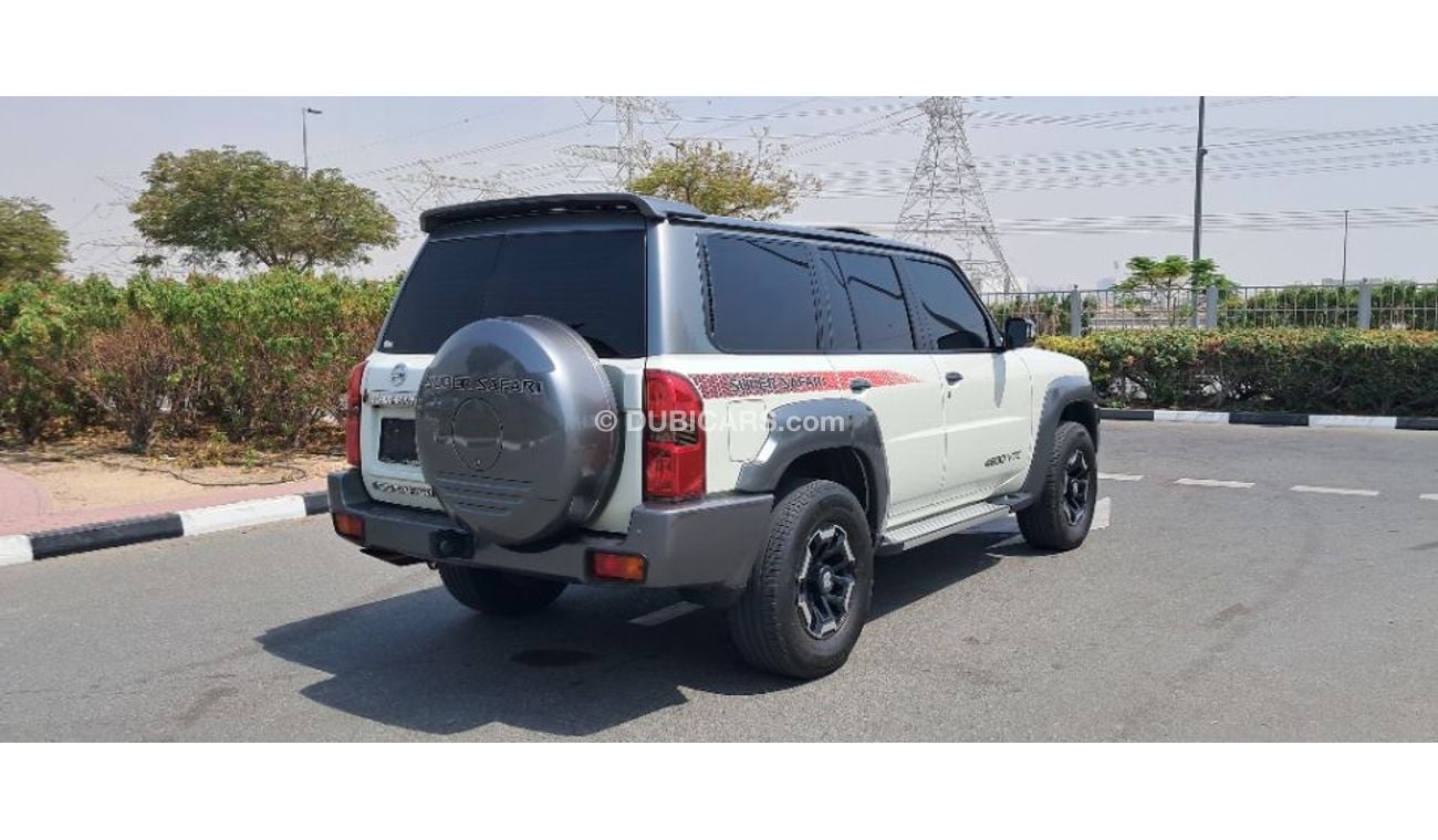 نيسان باترول سوبر سفاري TURBO 878 HP NISSAN PATROL SUPER SAFARI 2021 MANUAL GCC AL ROSTMANI FULL OPTION +ORGINAL PAINT 100%