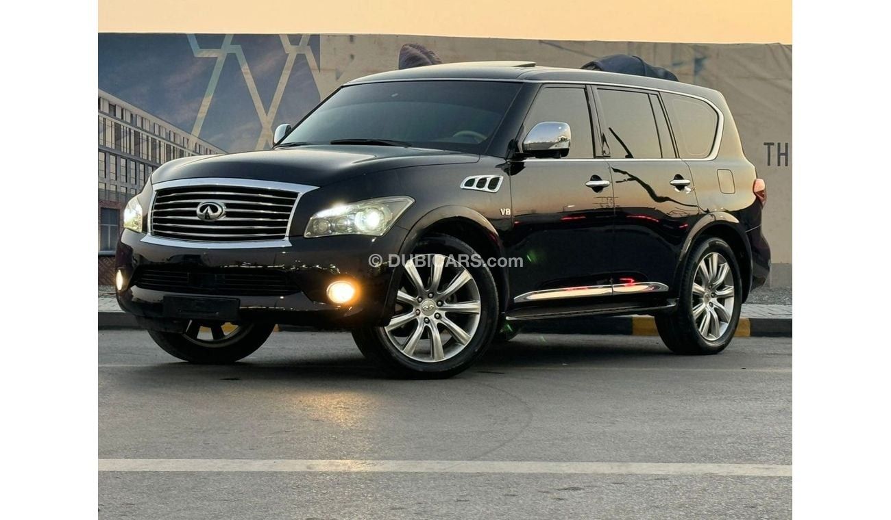 Infiniti QX56 Luxury 5.6L In excellent condition and requires no expenses