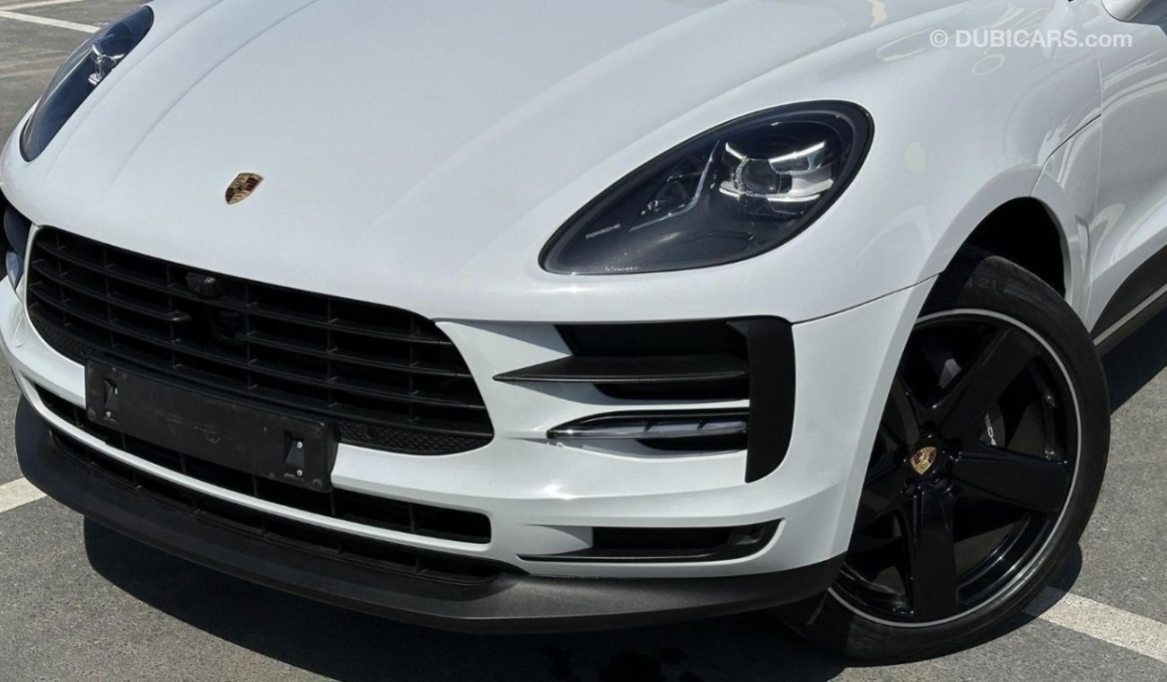 Porsche Macan std GCC 2.0L 4 Cylinder Full Service History