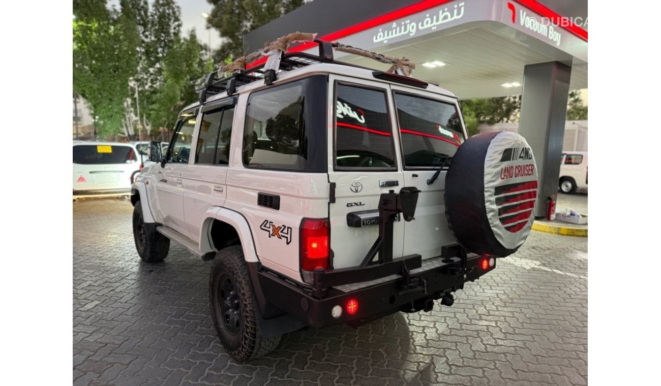 تويوتا لاند كروزر هارد توب Toyota Landcruiser Hardtop 5 Door RHD Diesel engine