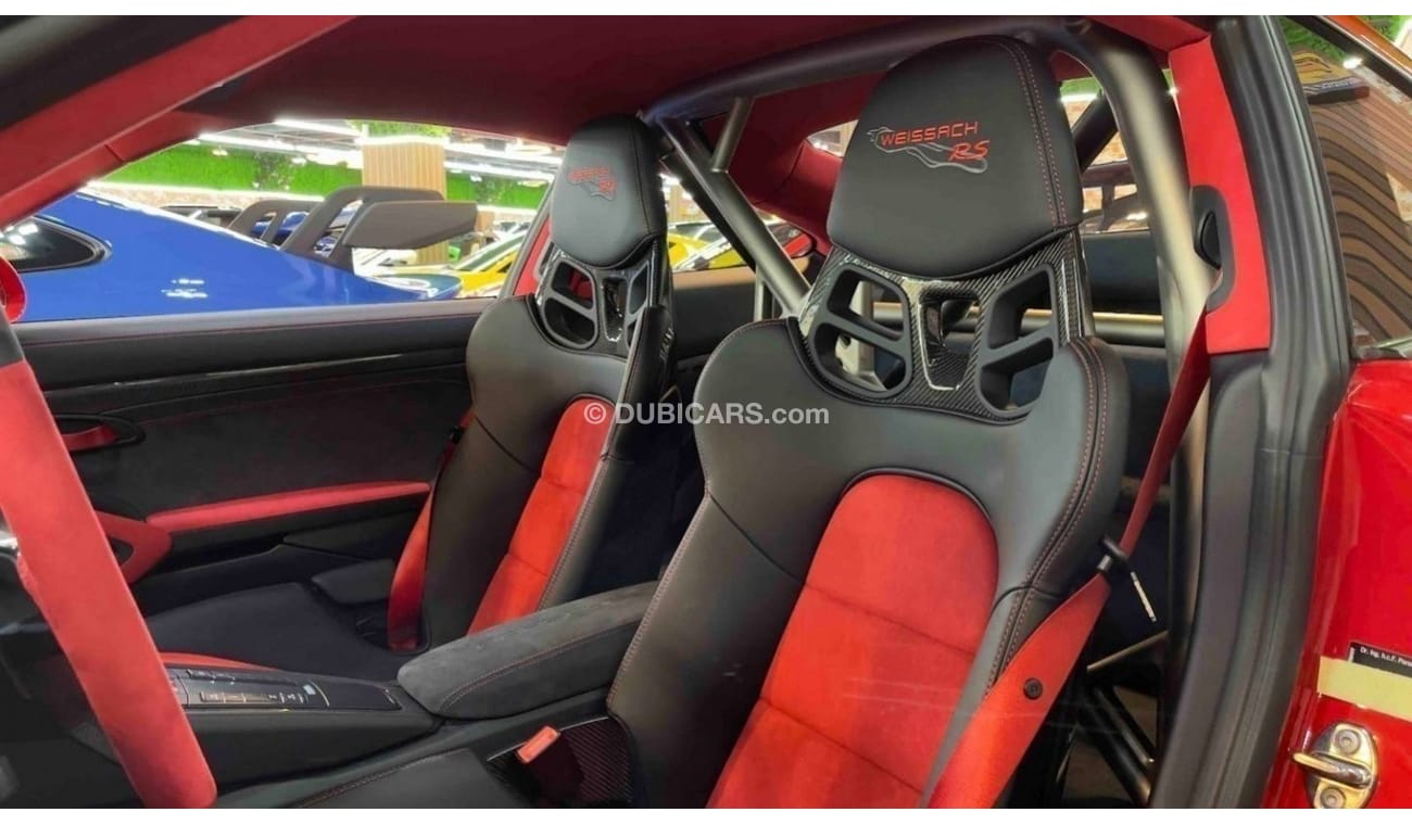 Porsche 911 GT2 RS | Brand New | GCC SPEC | WEISSACH PACKAGE | 2019 | Full Carbon Fiber | Negotiable Price