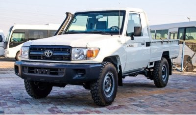 Toyota Land Cruiser Pick Up 79 4.2L v6 MT  (only for export)