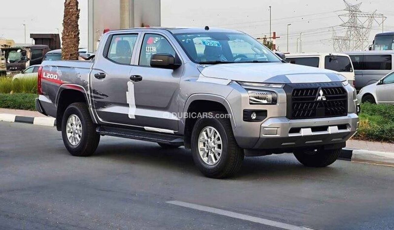 ميتسوبيشي L200 Mitsubishi L200 petrol 2.4L MY2024 FOR EXPORT ONLY