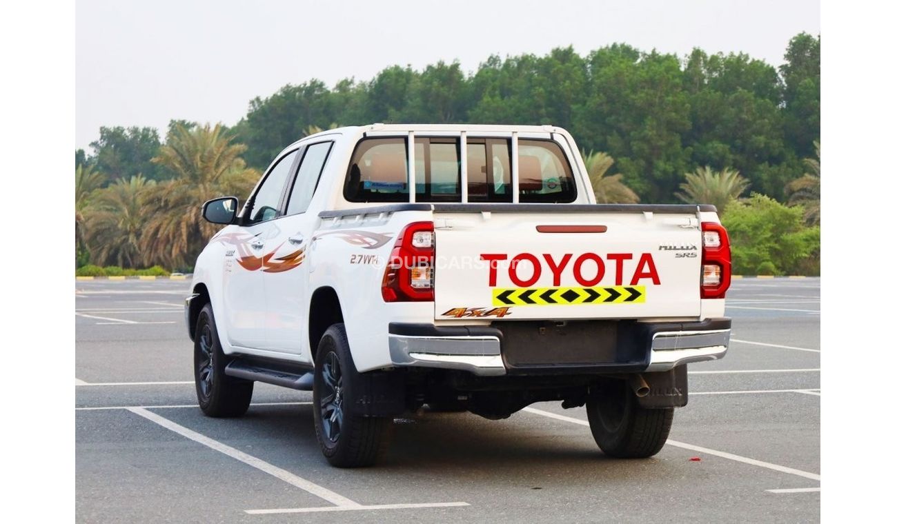 Toyota Hilux SR5 4X4 PICK-UP AUTOMATIC | PETROL - LOW MILEAGE | GCC SPECS | READY TO DRIVE