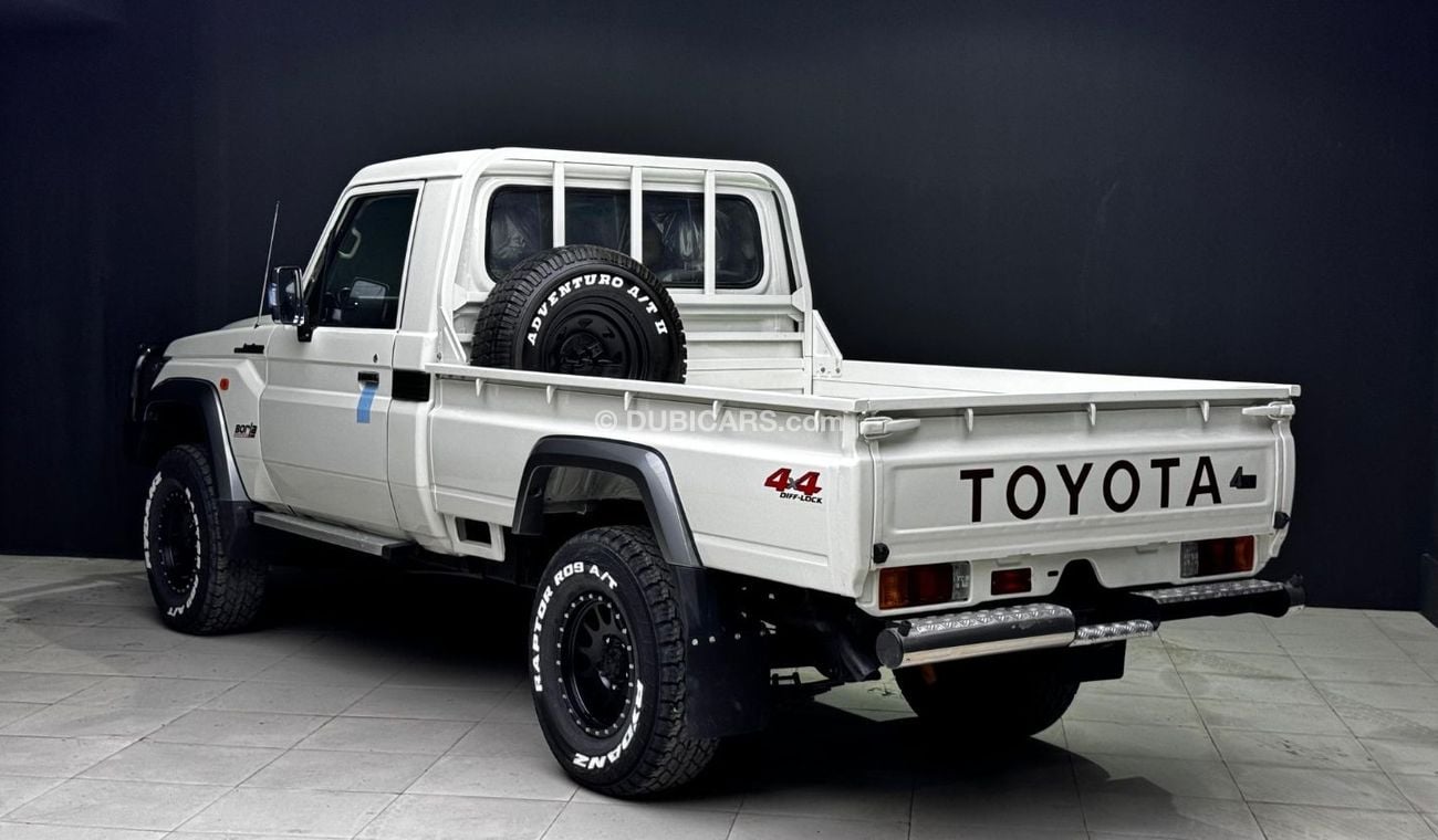 Toyota Land Cruiser Pick Up Single cabin