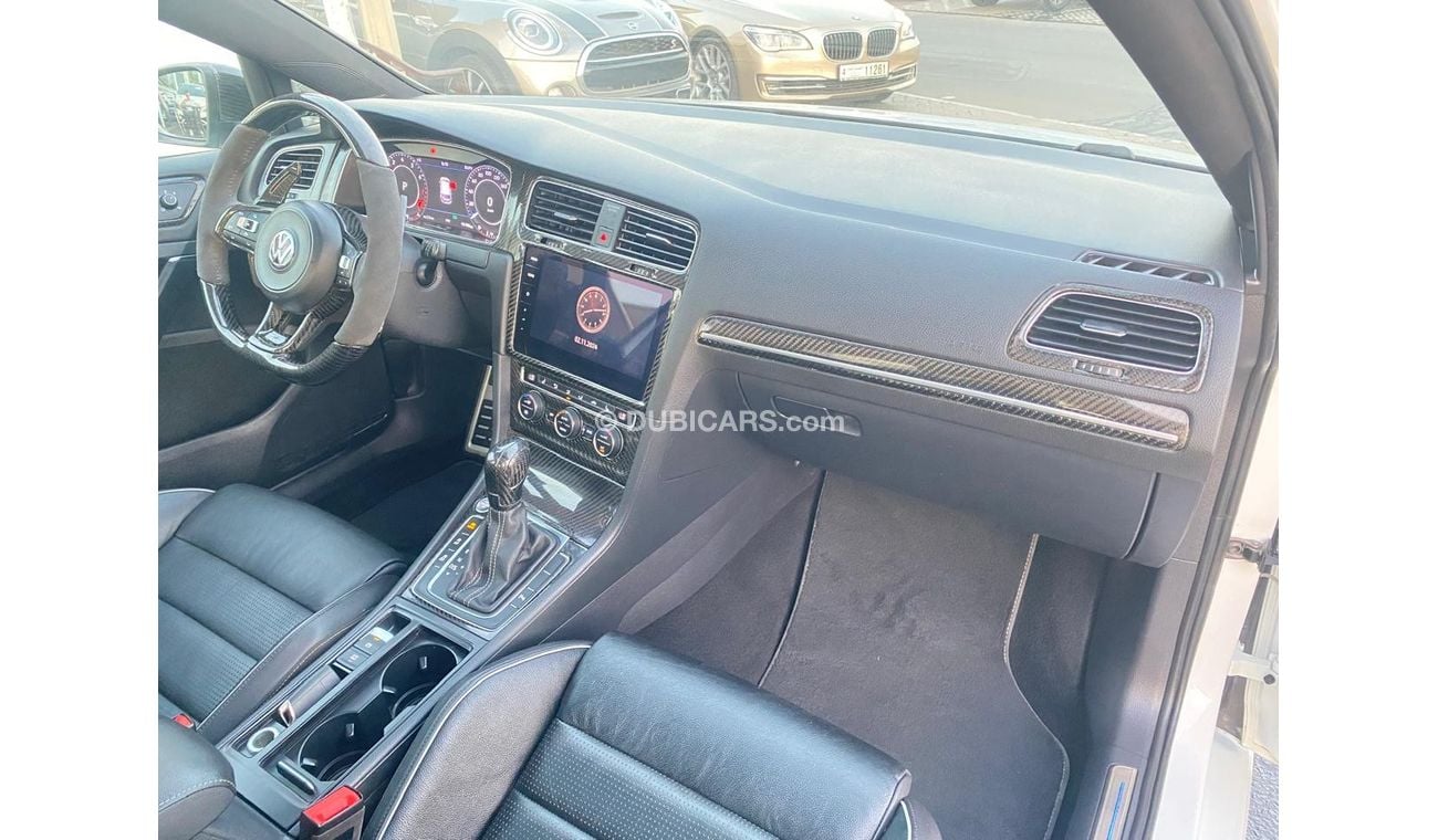 فولكس واجن جولف ار Volkswagen Golf R _GCC_2019_Excellent Condition_Full Specifications