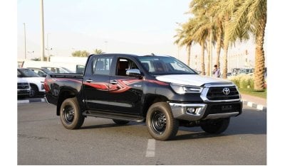 تويوتا هيلوكس تويوتا هيلوكس 4x4 DC 2.8 SR5 2023 - أسود من الداخل عنابي