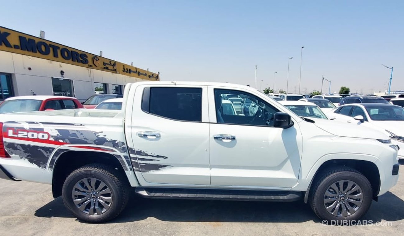 ميتسوبيشي L200 Mitsubishi L200 Pickup 4X4 Petrol 2024